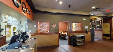 2909 S Washington St, Grand Forks, ND 58201 - photo 6