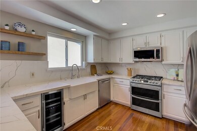 2113 Vanderbilt Ln unit C, Redondo Beach, CA 90278 - photo 2