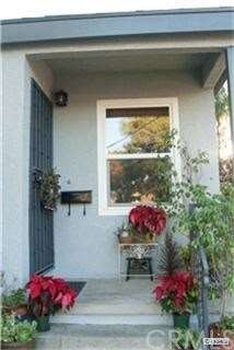 Very nice entry with porch