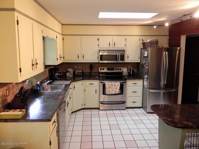 144 Meadow Pass, Saylorsburg, PA 18353 - photo 4