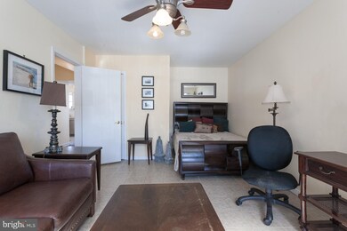 13 Bromley Way, Langhorne, PA 19047 - photo 2