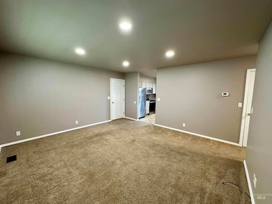 1020 N 2nd St, Payette, ID 83661 - photo 4