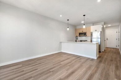 10 Somerset Ave unit 409, Winthrop, MA 02152 - photo 3