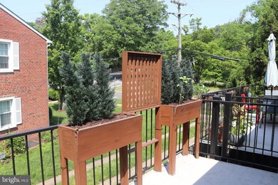 2615 S Walter Reed Dr unit B, Arlington, VA 22206 - photo 4