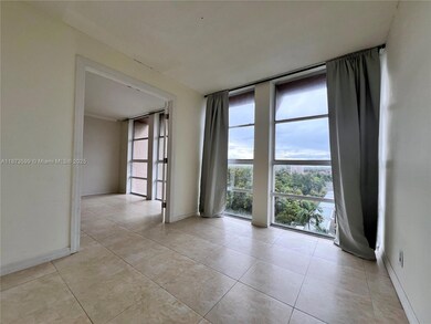 2101 Atlantic Shores Blvd unit 518, Hallandale Beach, FL 33009 - photo 3