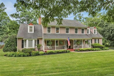 Brandermill community features a golf course, Bran