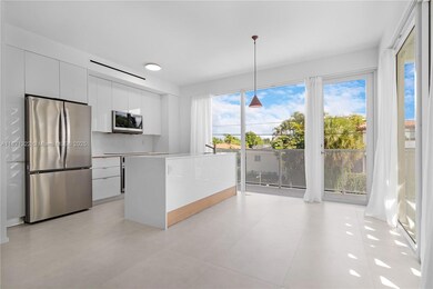 4432 W Flagler St unit UPPER, Miami, FL 33134 - photo 3