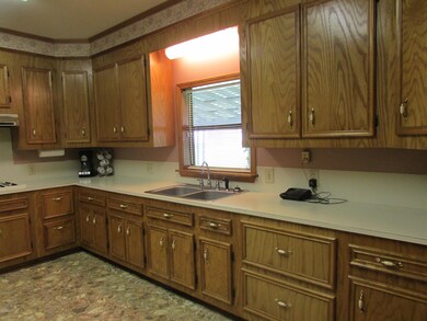 Lots of Cabinets
