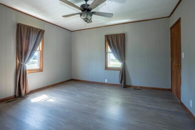 Bedroom_-2