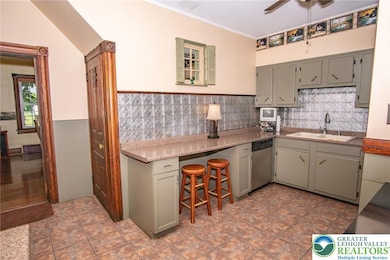 5727 Youngs Hill Rd, Easton, PA 18040 - photo 7