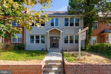 5619 1st St NW unit 1, Washington, DC 20011 - photo 2