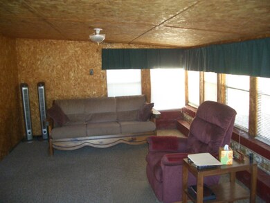 Den-Sunroom