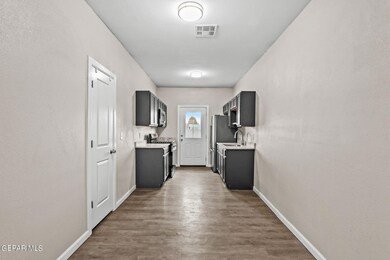 368 Milton Rd unit A, El Paso, TX 79915 - photo 6