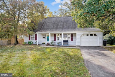 12403 Round Tree Ln, Bowie, MD 20715 - photo 5