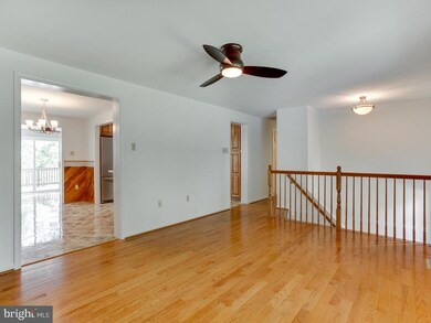 2432 Dorchester Rd, Upper Marlboro, MD 20774 - photo 7