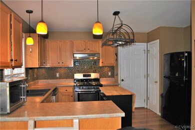 1620 Cedar Grove Terrace, Henrico, VA 23228 - photo 5