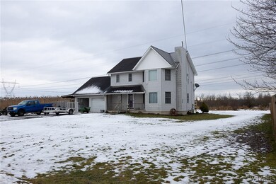 6391 Aiken Rd, Lockport, NY 14094 - photo 2