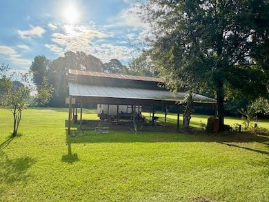 658 N Nolan Trace, Florien, LA 71429 - photo 4