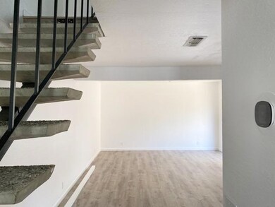 1905 8th St, Redding, CA 96001 - photo 4