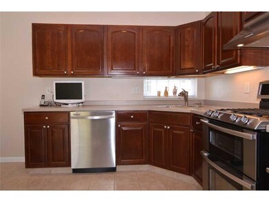 24 Cambridge Cir, Smithfield, RI 02917 - photo 4