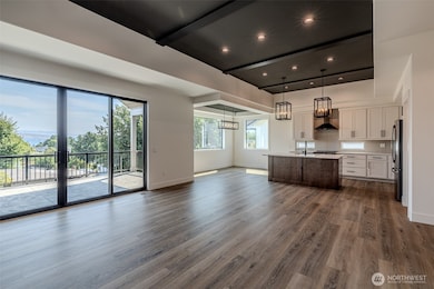 958 Racine Springs Dr, Wenatchee, WA 98801 - photo 2