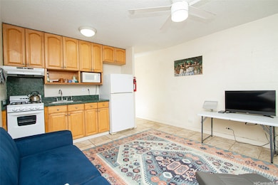 1867 Kaioo Dr unit 307, Honolulu, HI 96815 - photo 5
