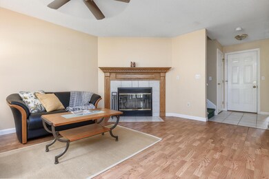 11 Merrymeeting Drive Portland-large-007