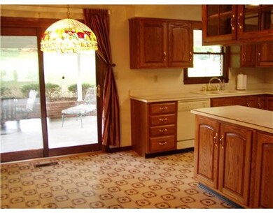 Dining Room. Great dining room, access to outside 
