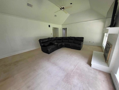 Plenty of room to relax & unwind in the family roo