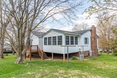 1136 Sharpes Dr, Harrisonburg, VA 22801 - photo 6