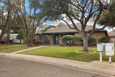 4101 Valley Dr, Midland, TX 79707 - photo 2