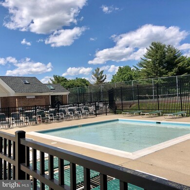 18700 Caledonia Ct unit B, Germantown, MD 20874 - photo 7