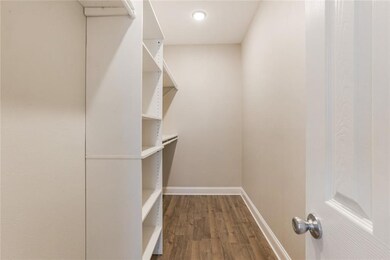 6001 Debore Dr, New Orleans, LA 70126 - photo 2