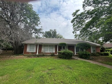 3001 Thunderbird Dr, Denton, TX 76207 - photo 2