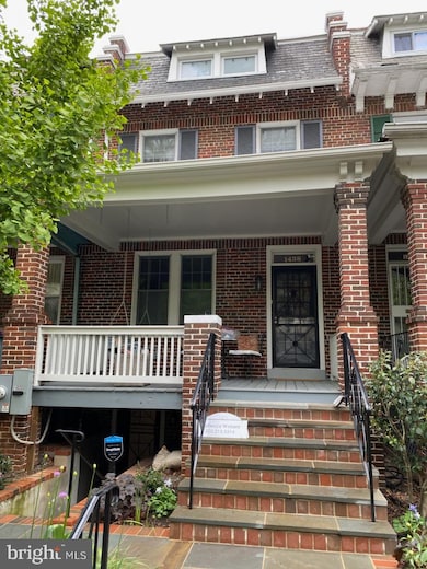 1438 Monroe St NW, Washington, DC 20010 - photo 2