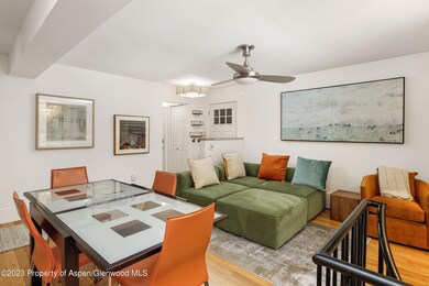 250SOriginalD_DASH_23052308