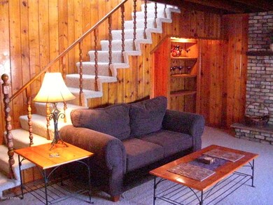 Built-in Book Shelves