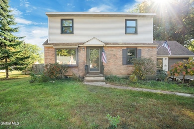 140 Willow Ln, Schenectady, NY 12302 - photo 5