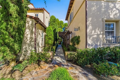 27 Gardenpath, Irvine, CA 92603 - photo 3