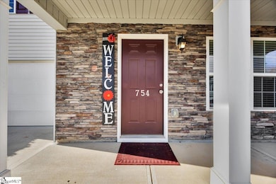 754 Markham Cir, Moore, SC 29369 - photo 3