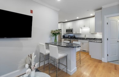 25 Cherry St unit 3, Danvers, MA 01923 - photo 6