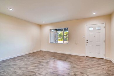 2240 E Monterey Wy Phoenix AZ-print-005-