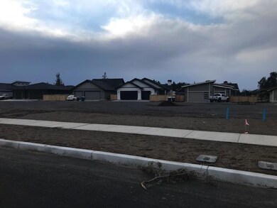 Lot 246 NW 13th St, Redmond, OR 97756 - photo 4