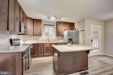 23265 Laurel Hill Dr, California, MD 20619 - photo 7