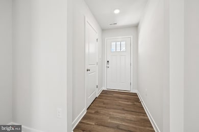 462 Wood Grain Ave, La Plata, MD 20646 - photo 2