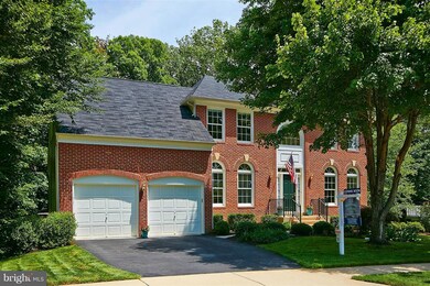 7855 Bressingham Dr, Fairfax Station, VA 22039 - photo 2