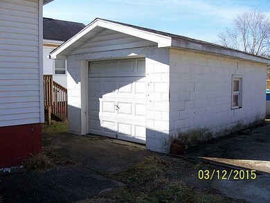 Parking Lot/Garage.