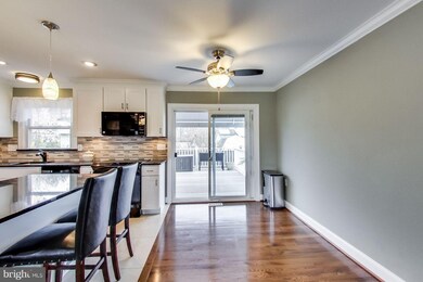 2513 Flowering Tree Ln, Gambrills, MD 21054 - photo 5