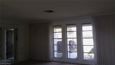 Living Room Northern Exposure joining  Dinning, Vi