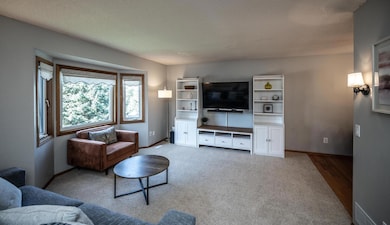 13471 Yosemite Ave S, Savage, MN 55378 - photo 6